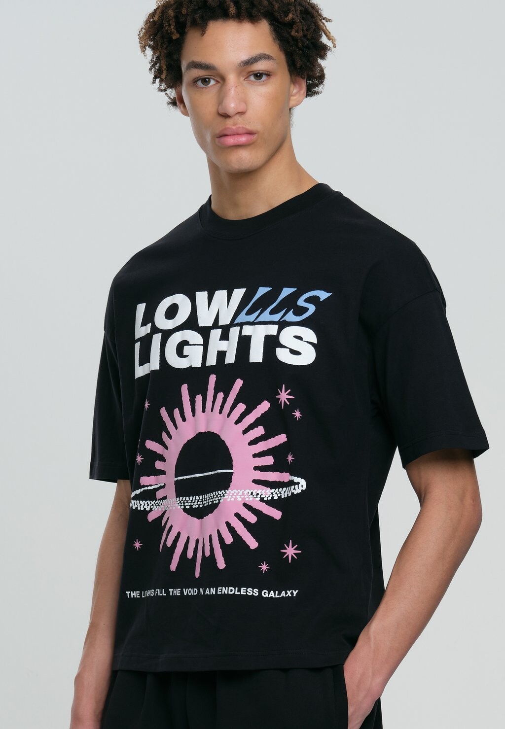 

Футболка с принтом Galaxy LOW LIGHTS STUDIOS®, черная
