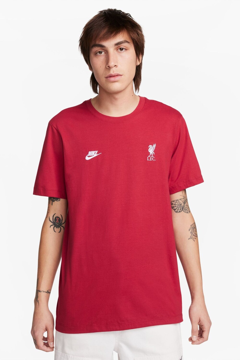

Футболка Liverpool FC Club Essential Nike, красный