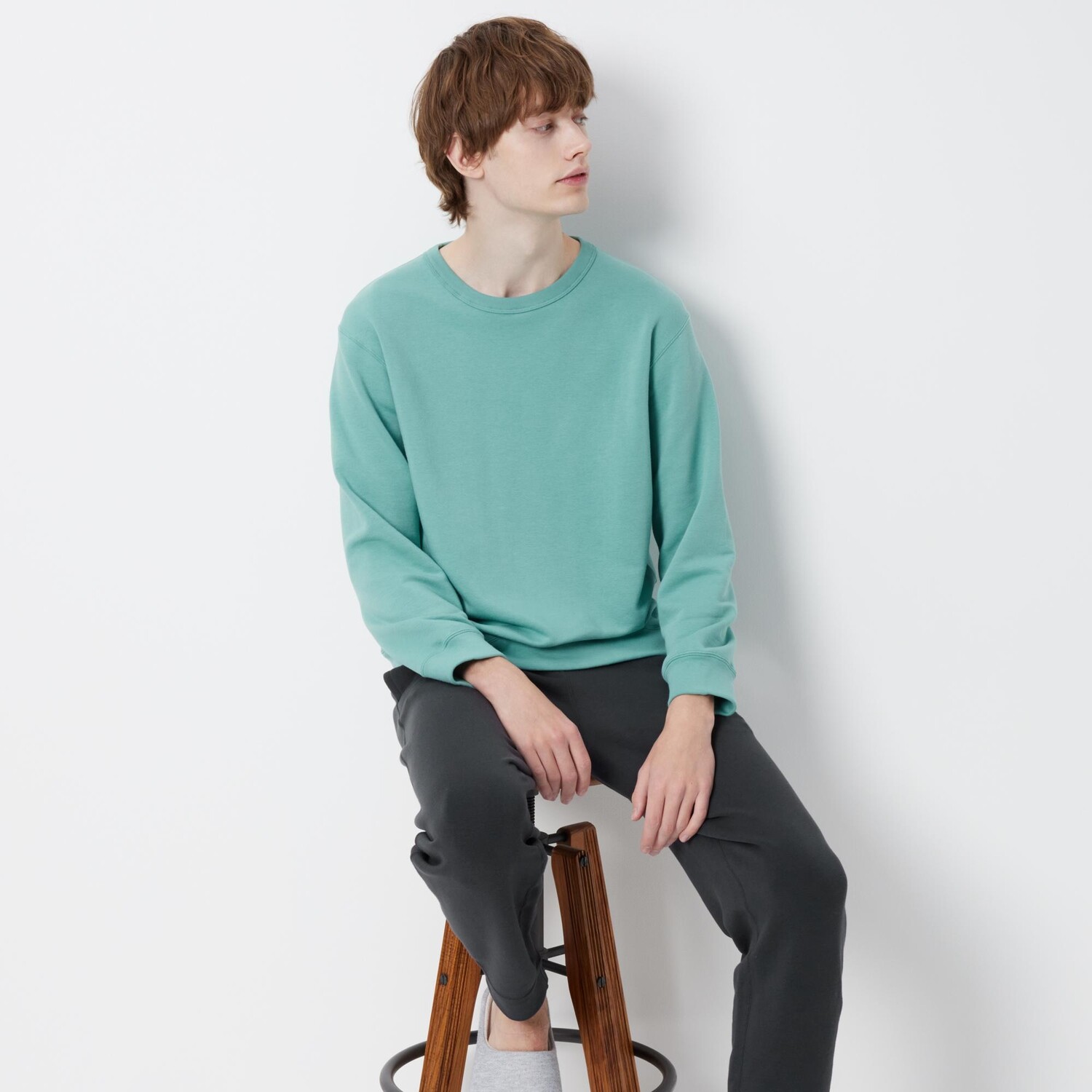 

Комплект UNIQLO спортивный ультраэластичный с длиннми рукавами, зеленый