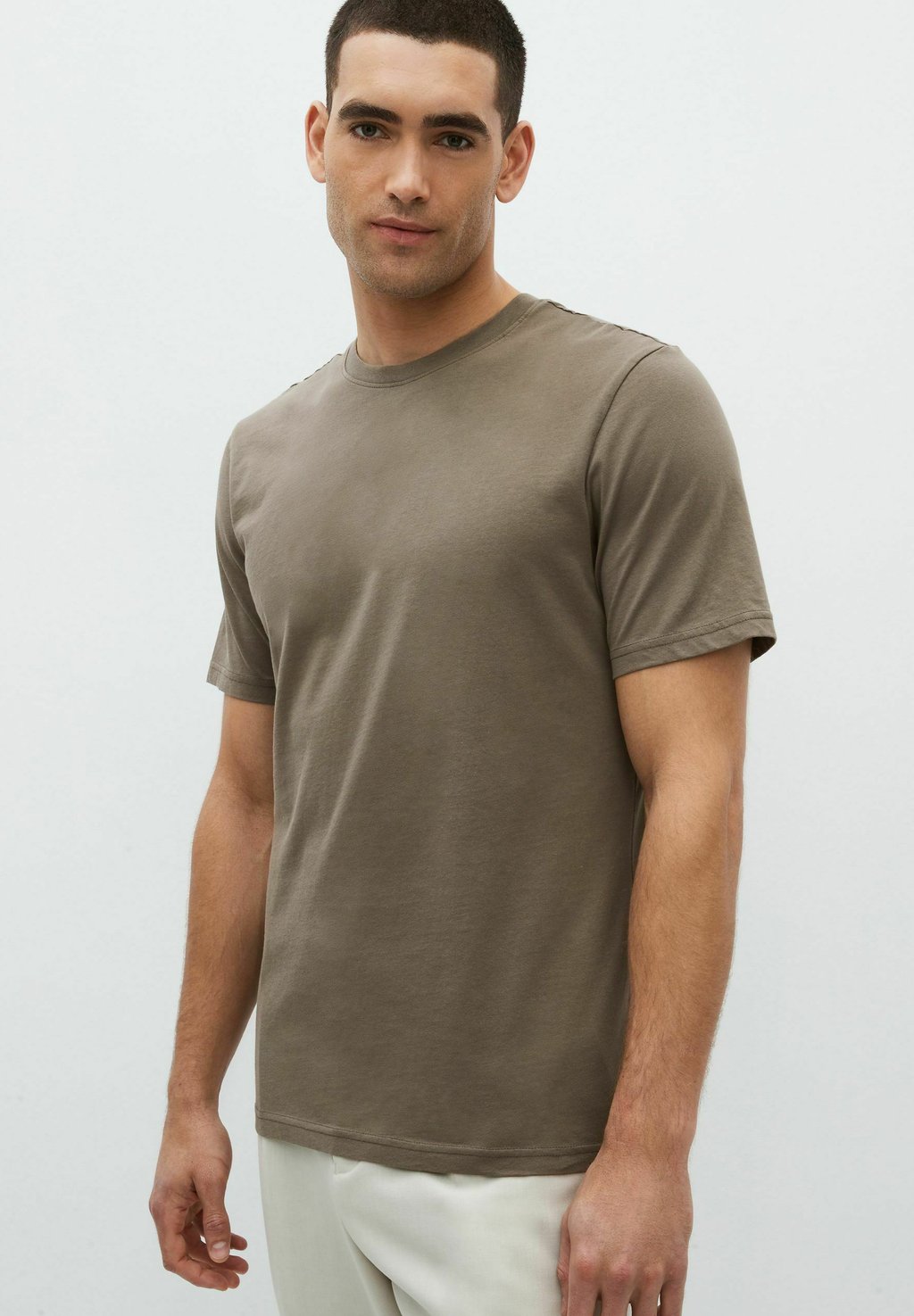 Базовая футболка Essential Crew Neck Regular Next, цвет neutral brown базовая футболка crew neck next цвет off white
