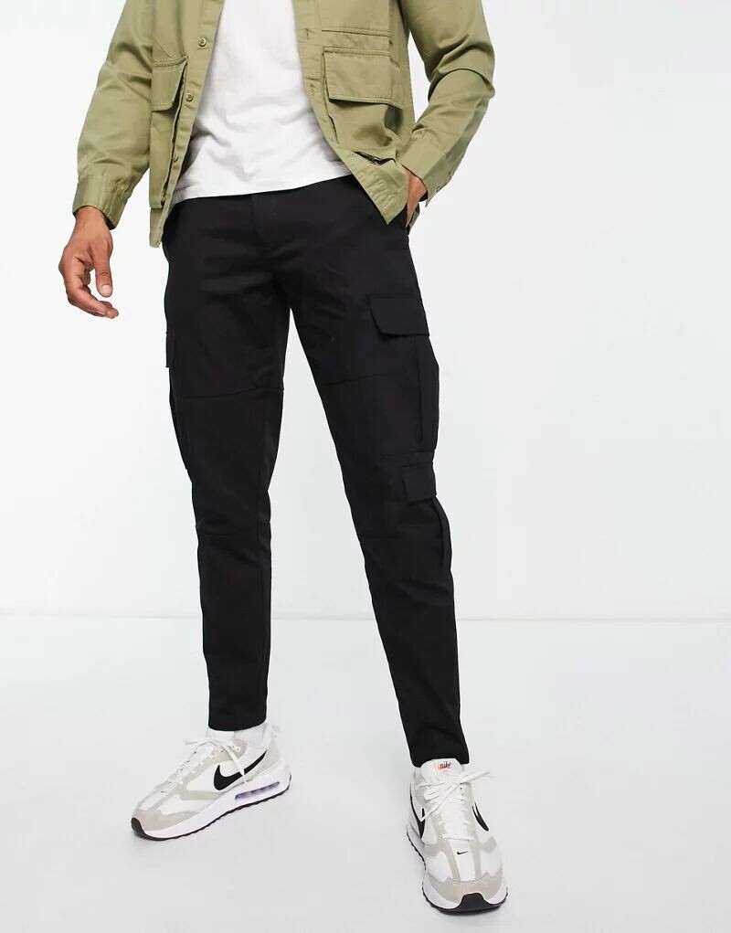 

Черные зауженные брюки карго с тремя карманами Topman