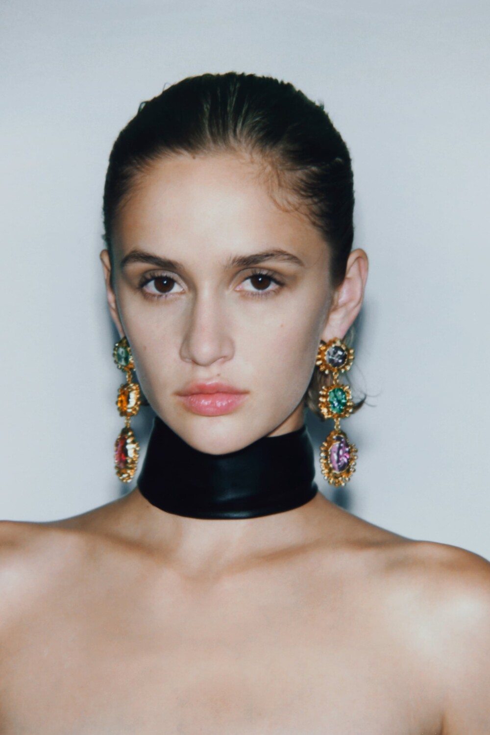 

Серьги из разноцветной смолы Zara, золотой