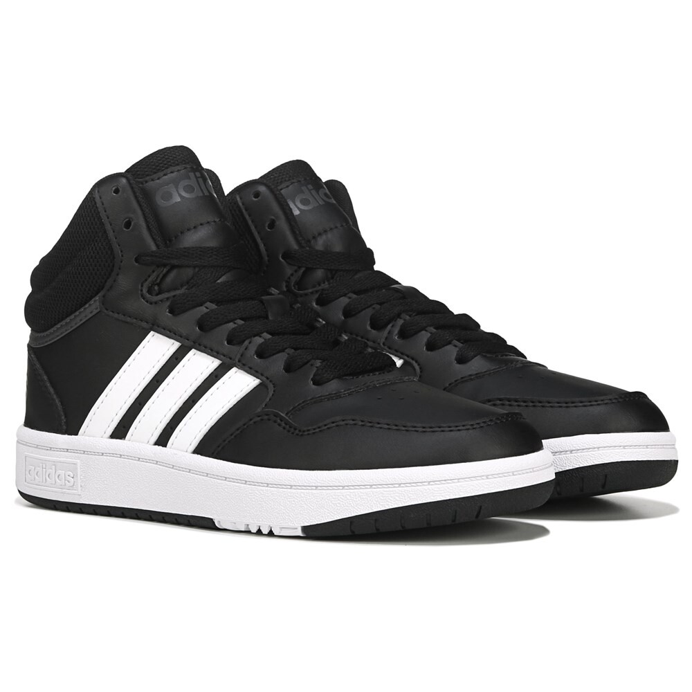 

Детские высокие кроссовки Hoops 3 Little/Big Kid Adidas, черный