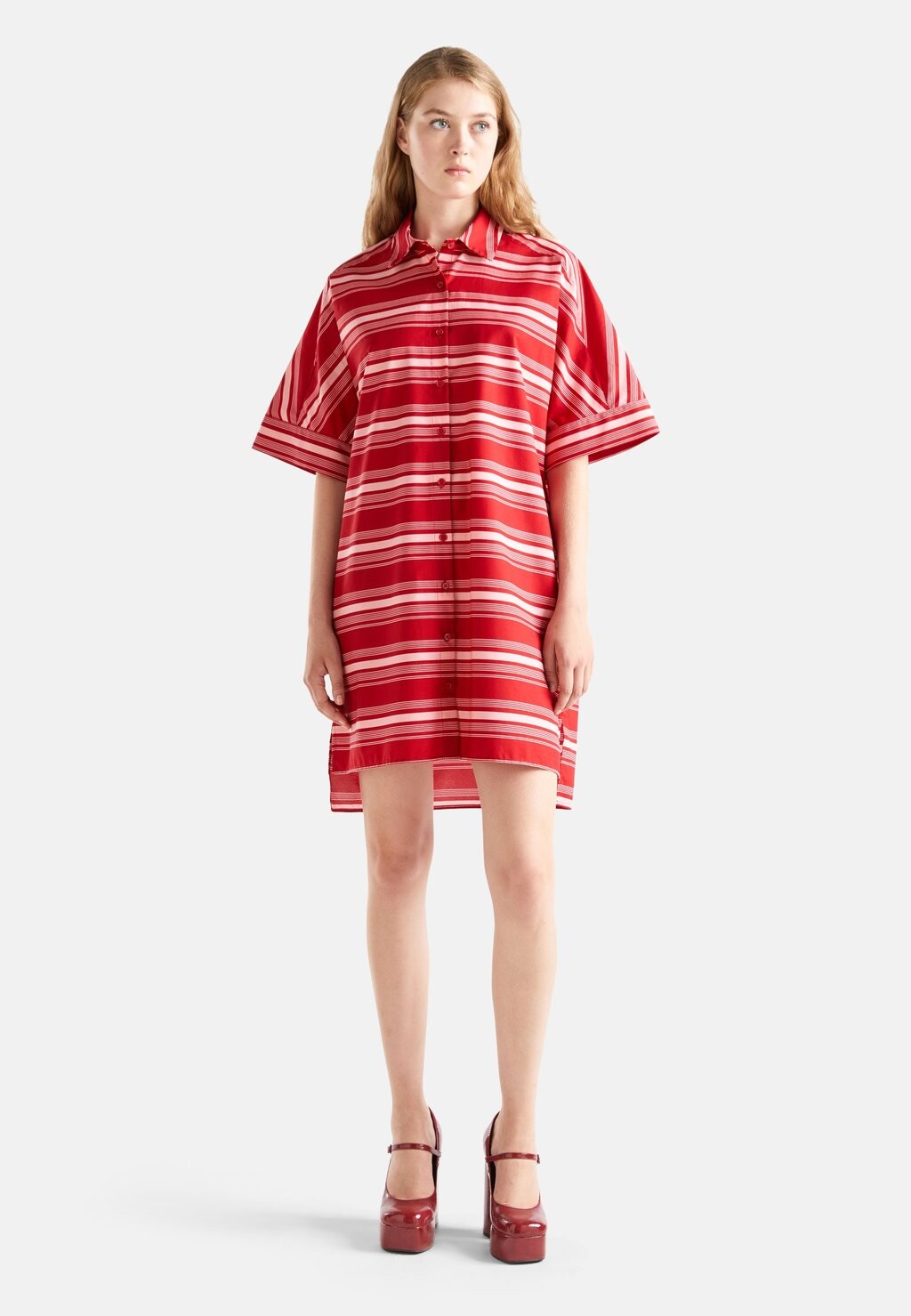 

Рубашка United Colors of Benetton, красный