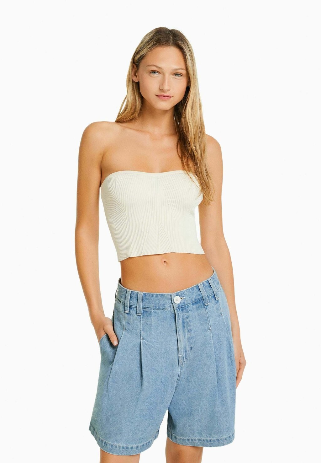 

Бермуды Bershka