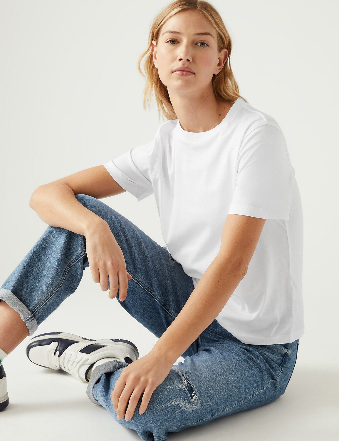 

Современная футболка из чистого хлопка Marks & Spencer, белый