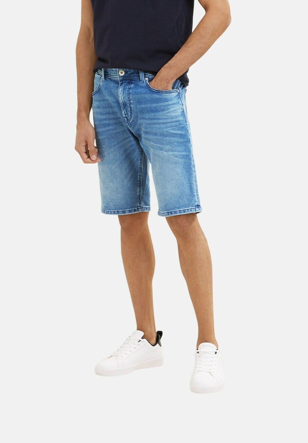 

Джинсовые шорты TOM TAILOR