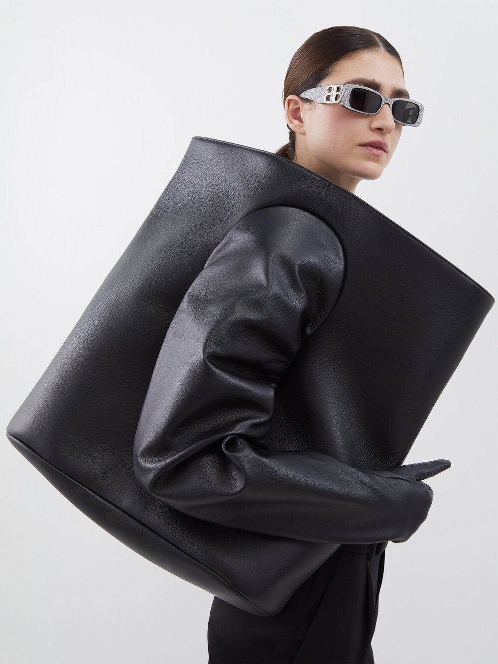 

Большая кожаная сумка-тоут glove Balenciaga, черный