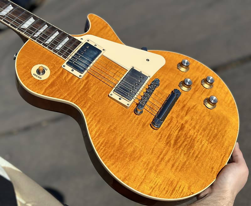 Электрогитара Gibson Les Paul Standard '60s Figured Top Honey Amber 2023 New Unplayed Auth Dlr 10lbs8oz #192
