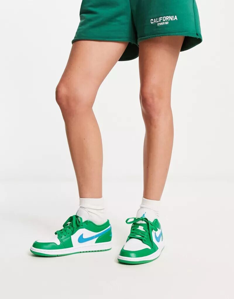 

Зеленые кроссовки Jordan AJ1 Low