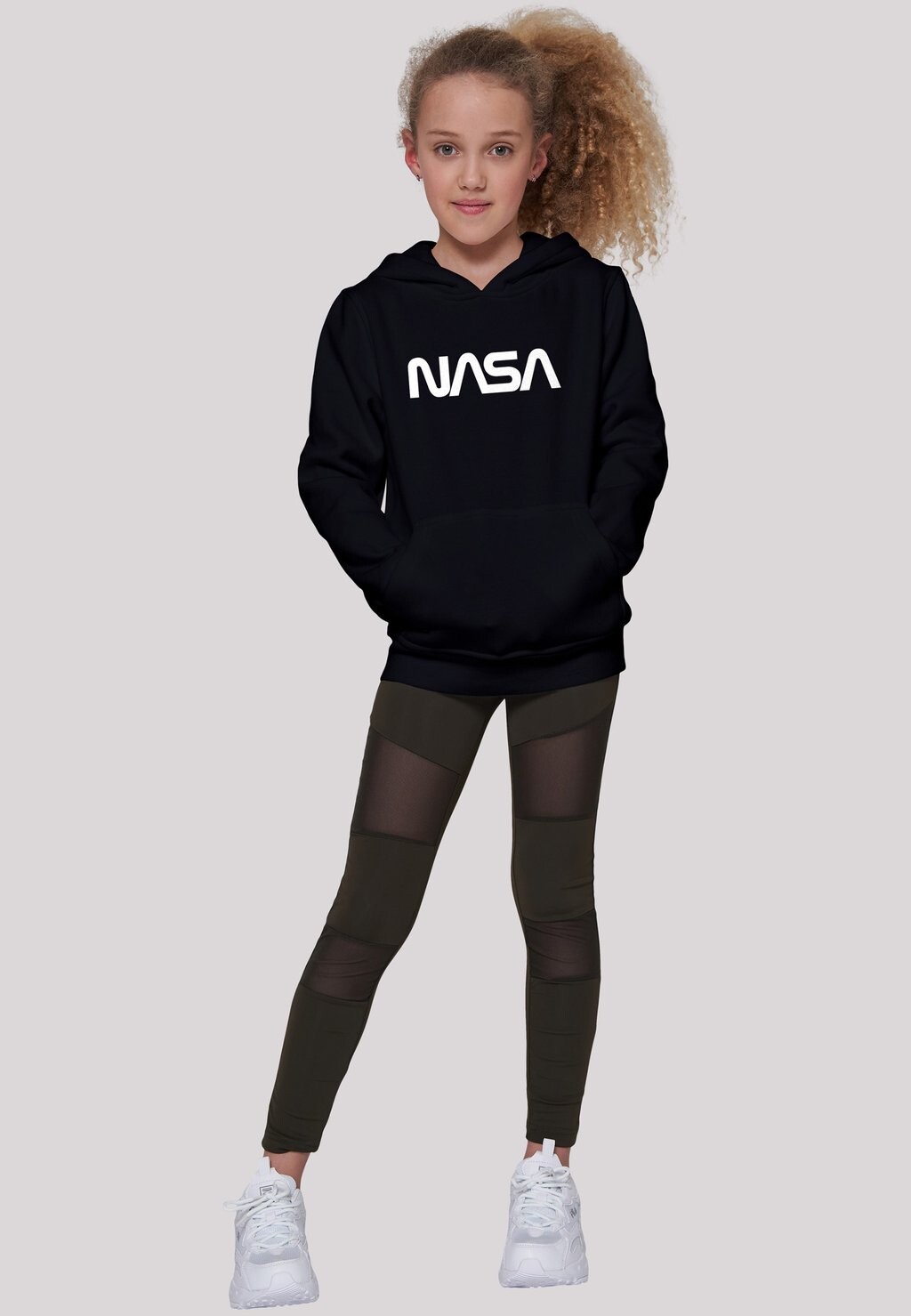 

Толстовка NASA MODERN F4NT4STIC, цвет black