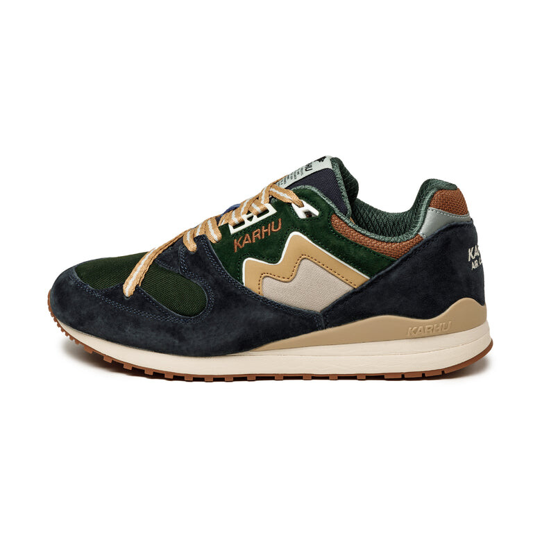 

Кроссовки Synchron Classic Karhu, черный