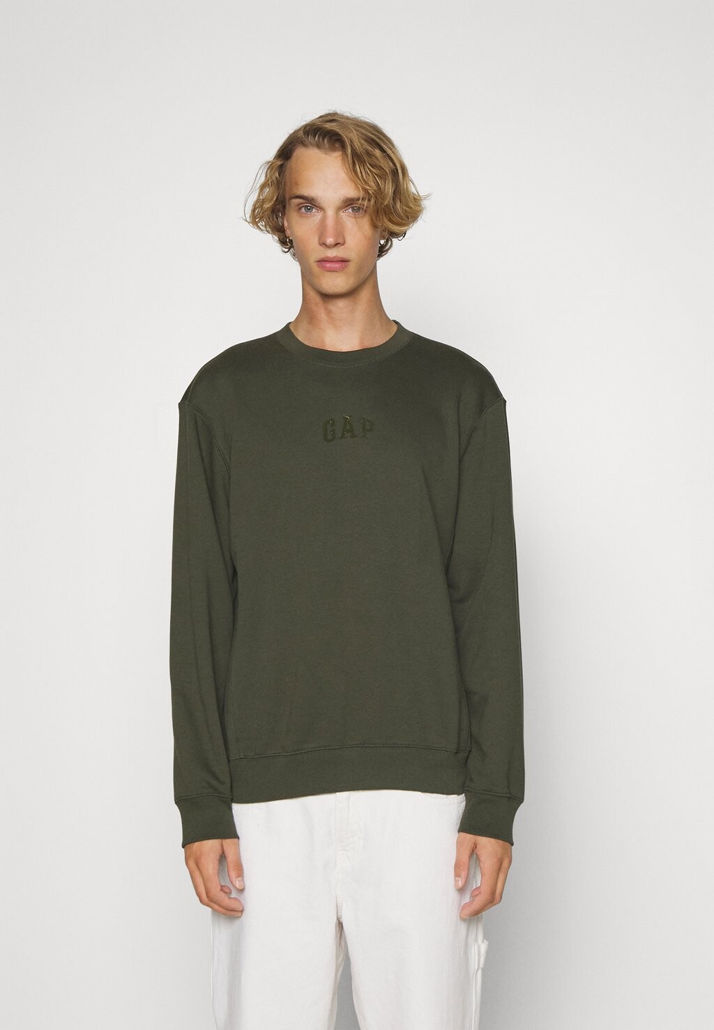 

Толстовка GAP