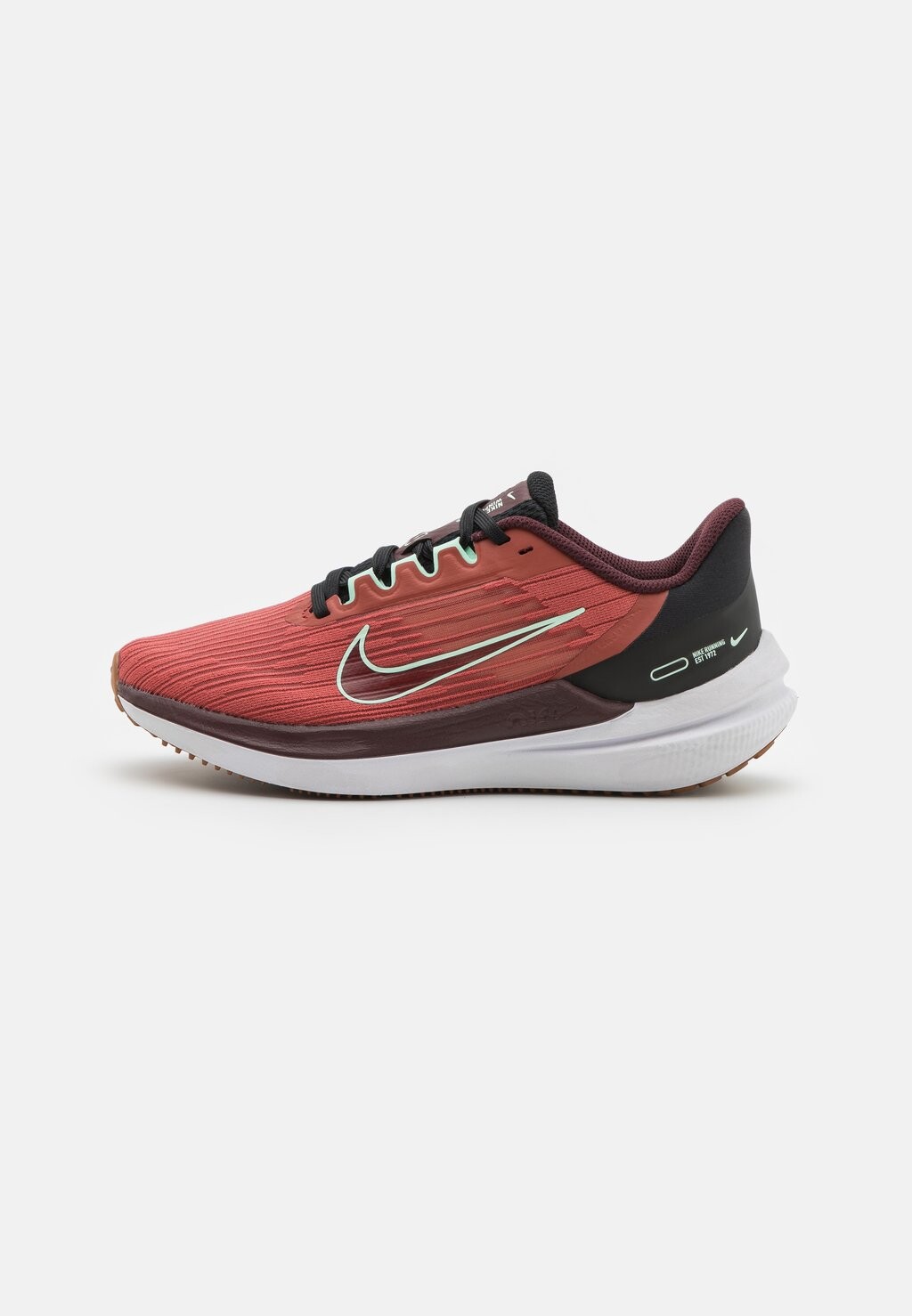 

Кроссовки Nike
