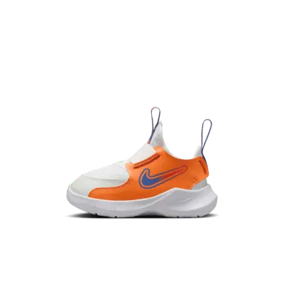 

Кроссовки Nike Flex Runner 3, цвет White/Total Orange/Team Orange/Astronomy Blue