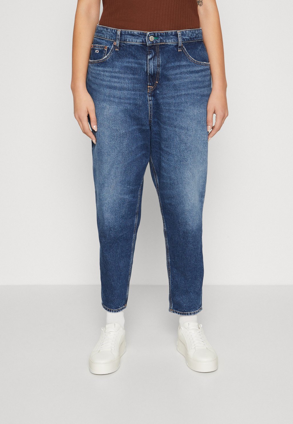 Джинсы свободного кроя Tommy Jeans Curve MOM, цвет denim dark джинсы свободного кроя tommy jeans цвет denim medium