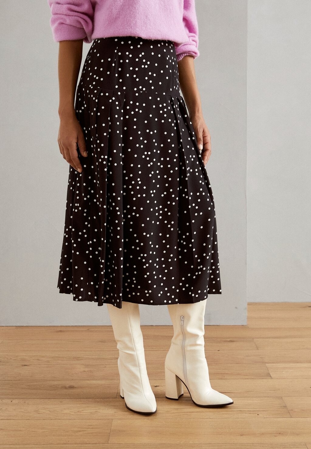 

Юбка А-силуэта TIE SIDE SKIRT Marks & Spencer, цвет black mix
