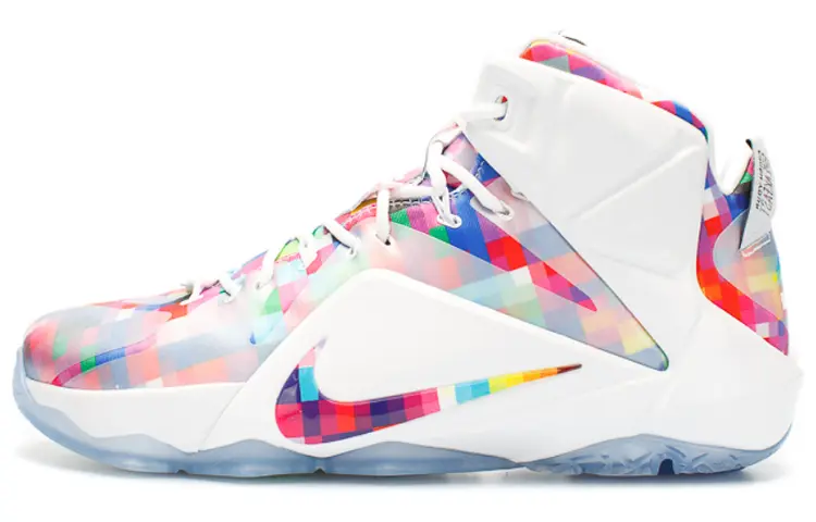

Nike LeBron 12 EXT PrismБелый