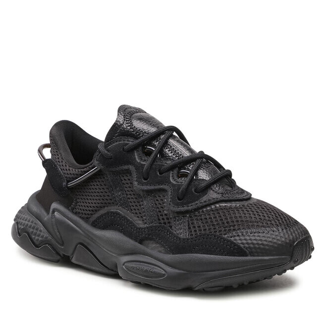 

Кроссовки adidas OzweegoJ, черный