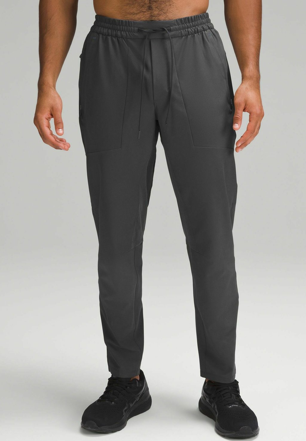 цена Спортивные брюки License To Train lululemon, цвет graphite grey