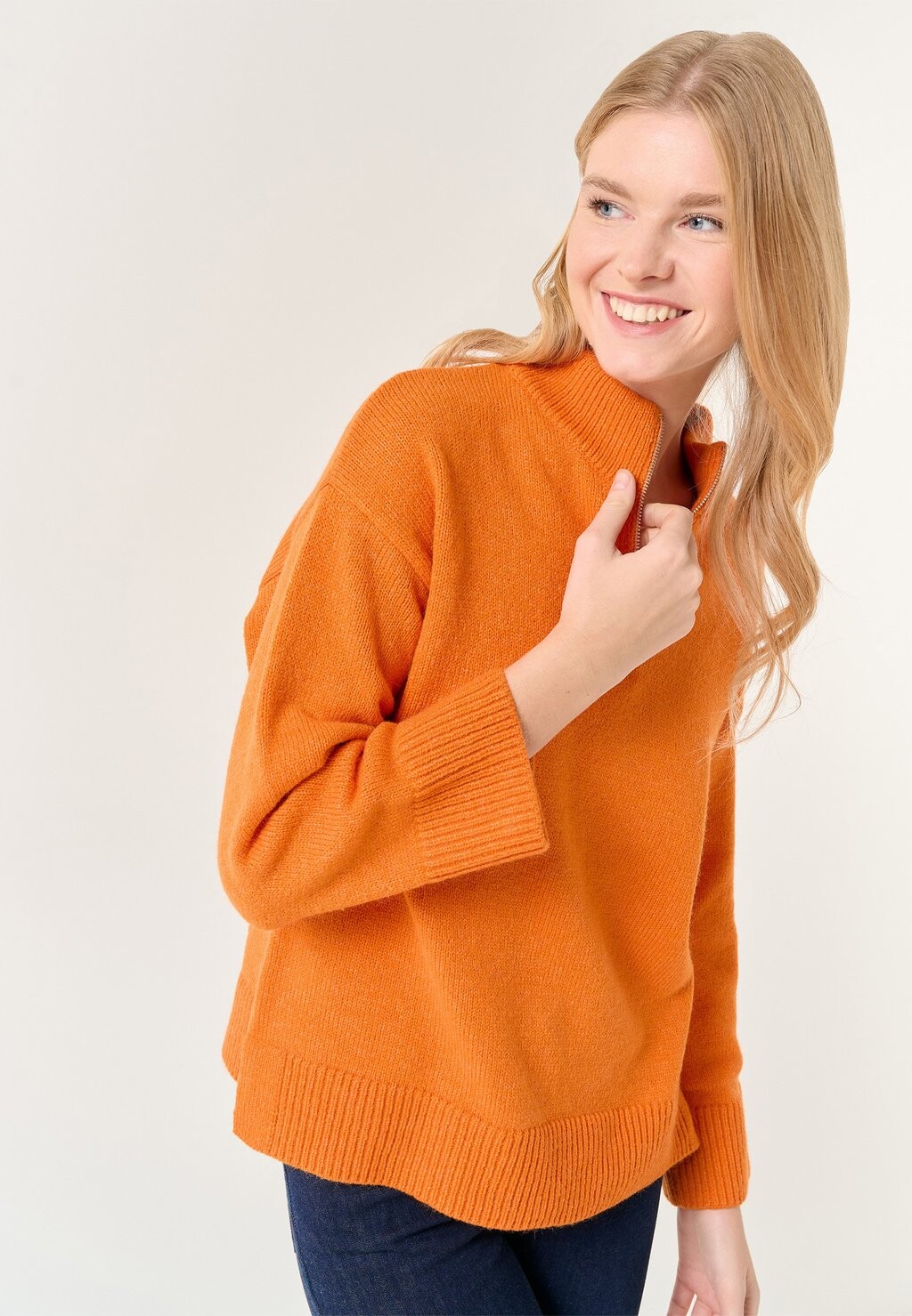 

Джемпер TURTLENECK LONG SLEEVED Jimmy Key, оранжевый
