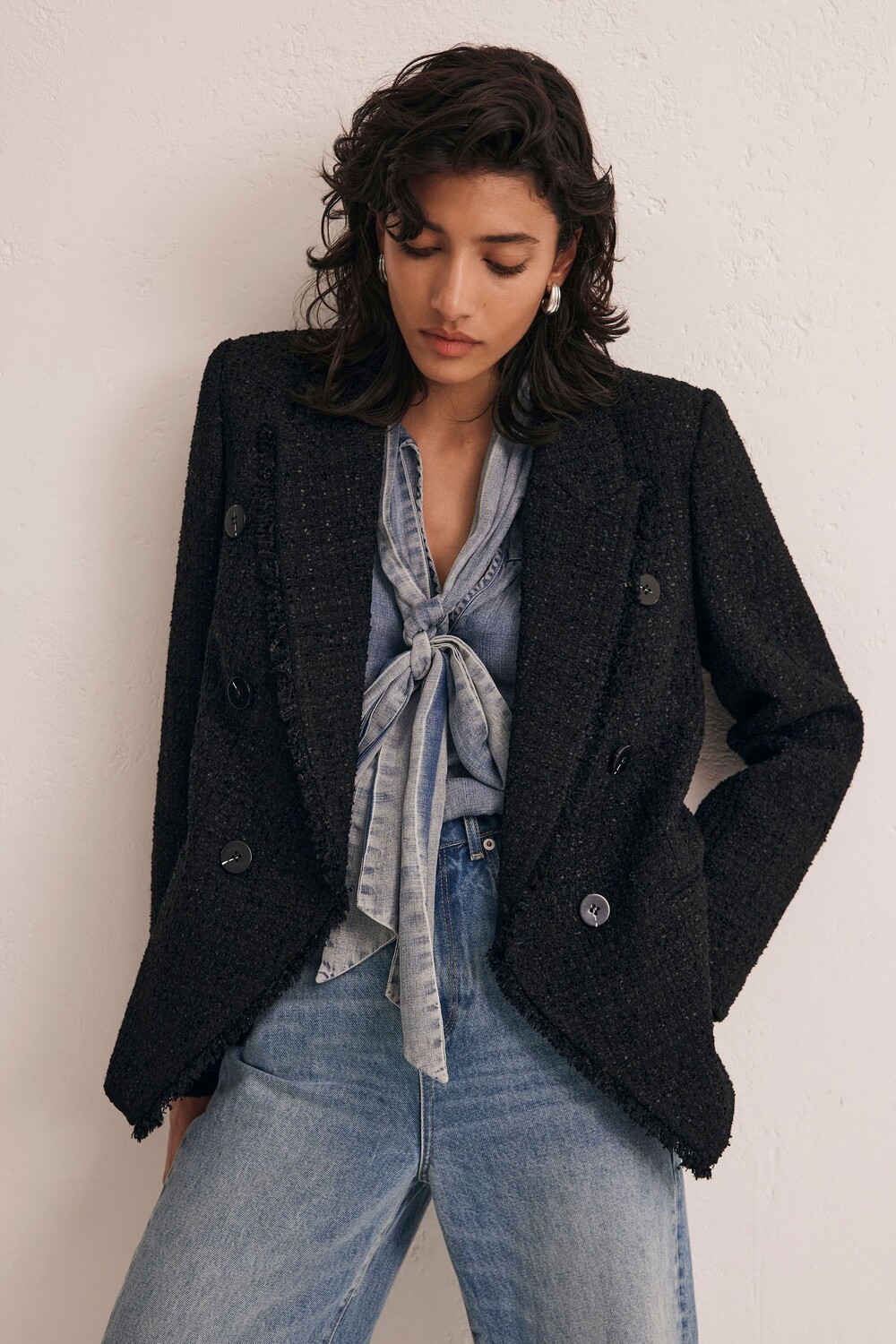 

Блейзер из букле Mint Velvet, черный