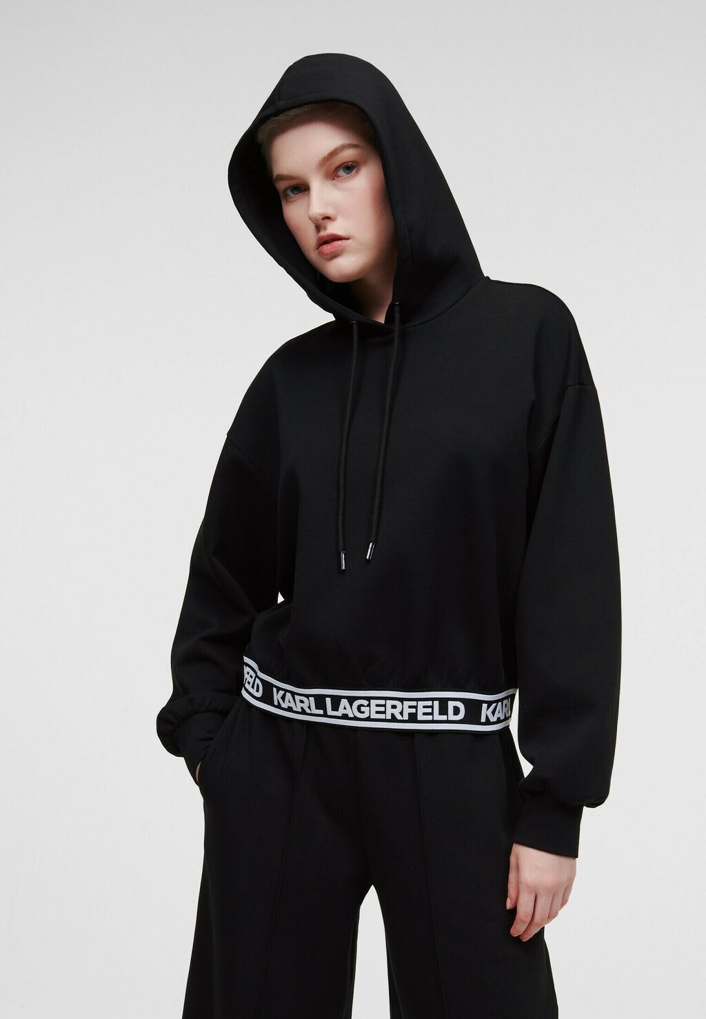 

Худи KARL LAGERFELD