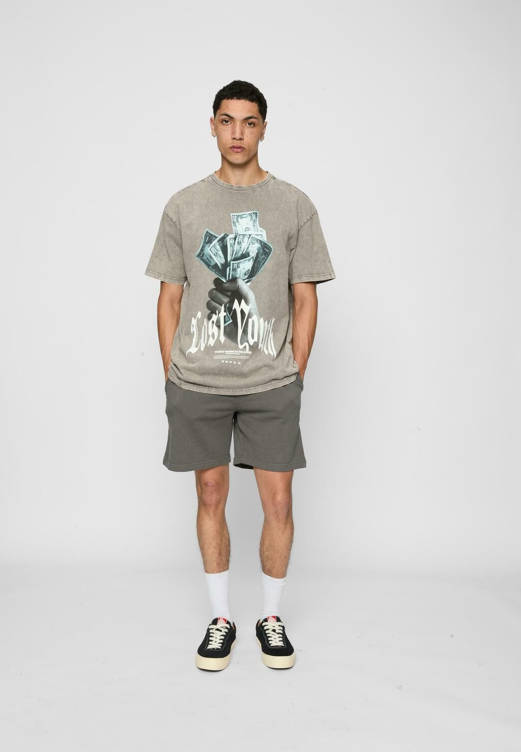 

Футболка с принтом UNISEX HEAVY TEE Lost Youth, серый