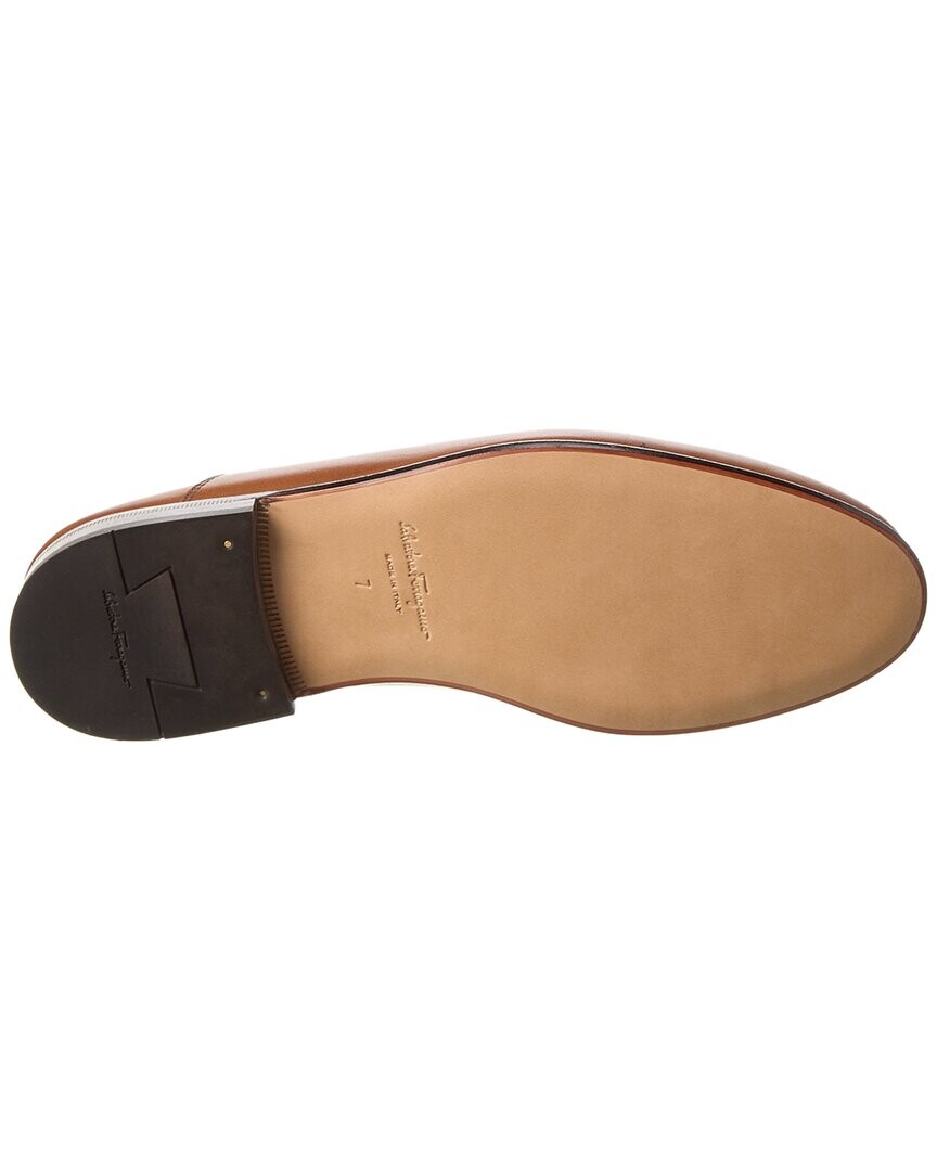 

Кожаные лоферы Ferragamo с оттоновым узором Salvatore Ferragamo, коричневый
