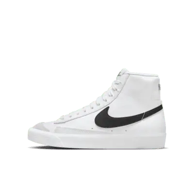 

Кроссовки Nike Blazer Mid '77, цвет White/Total Orange/Black