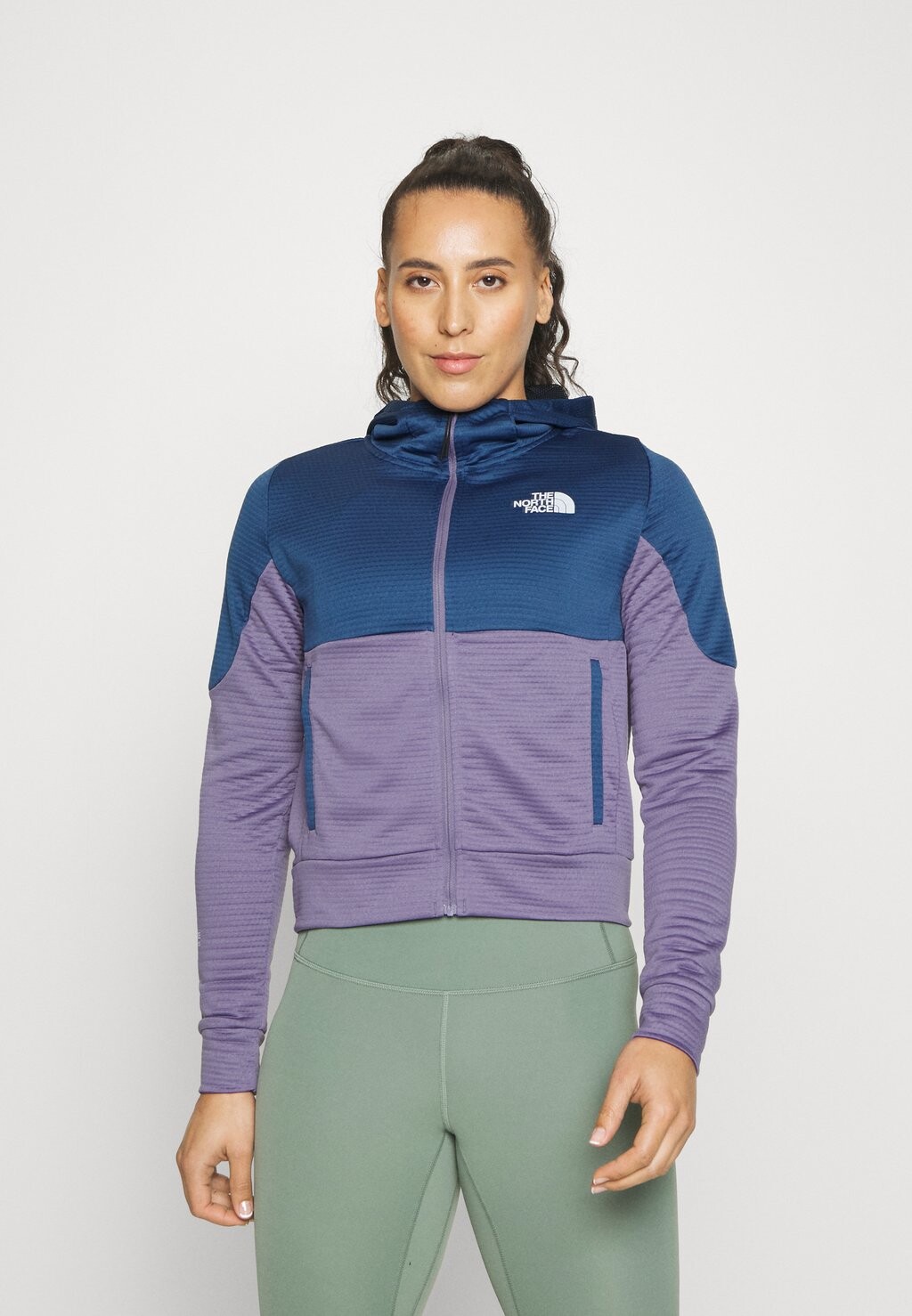 

Флисовая куртка The North Face
