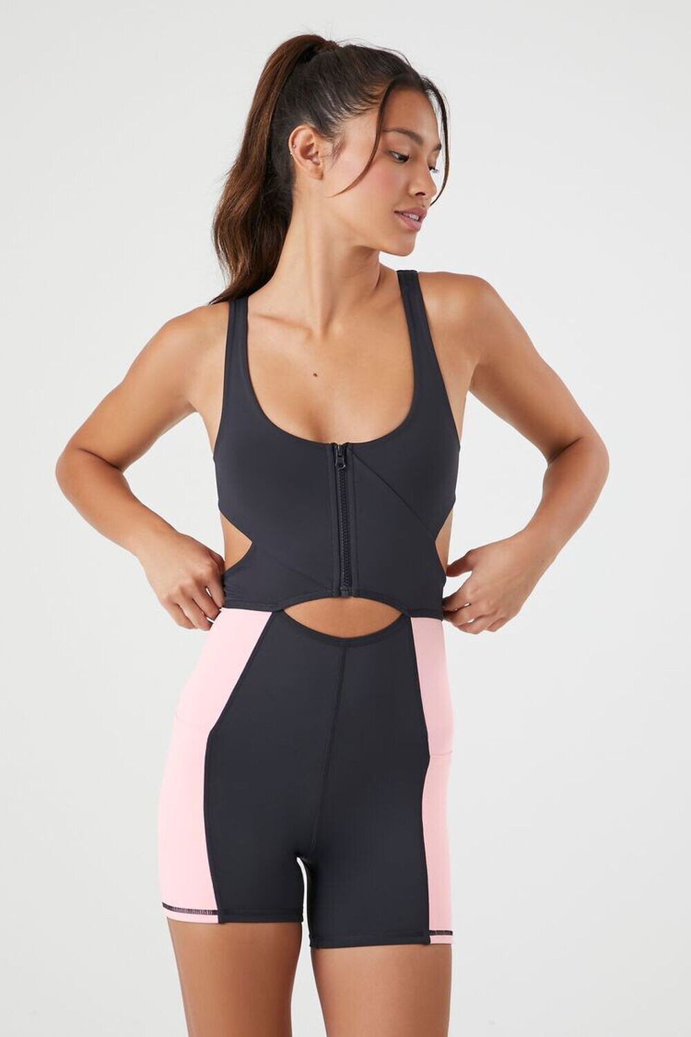 

Комбинезон Active Colorblock с вырезами Forever 21, черный