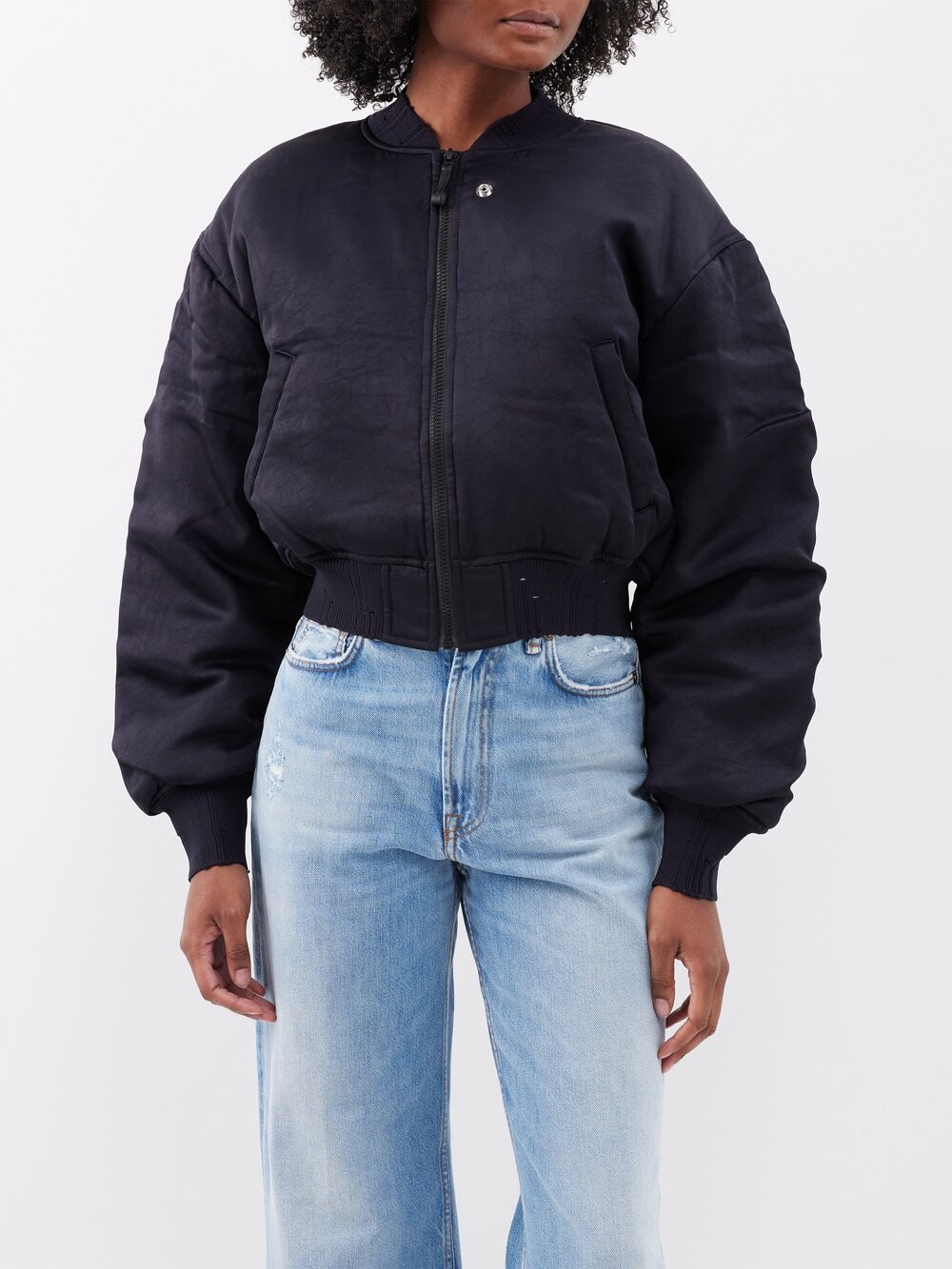

Укороченный атласный бомбер Acne Studios, черный