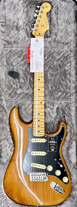 

Электрогитара Fender American Professional II Stratocaster Maple Board - Roasted Pine Body