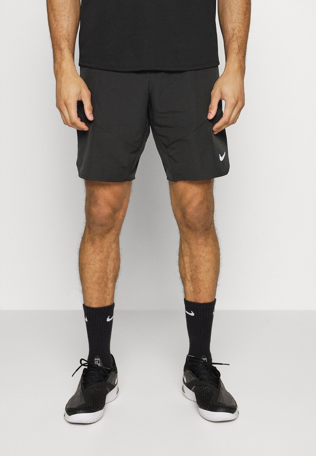 

Спортивные шорты Nike