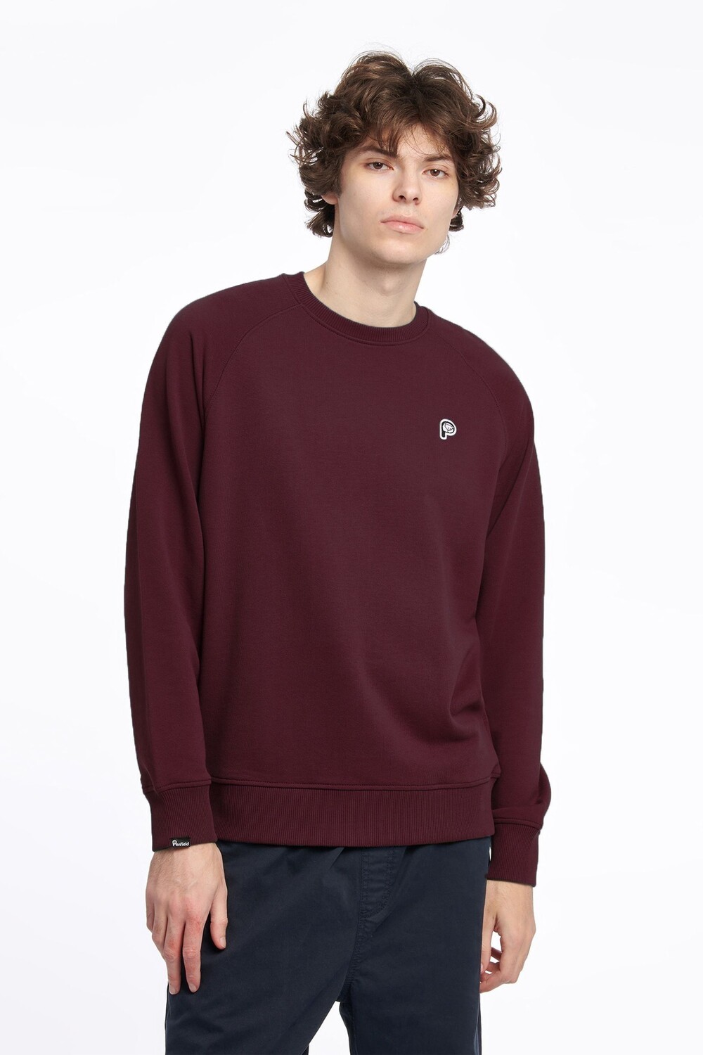 

Бордовый свитшот с круглым вырезом и нашивкой на груди Penfield, красный