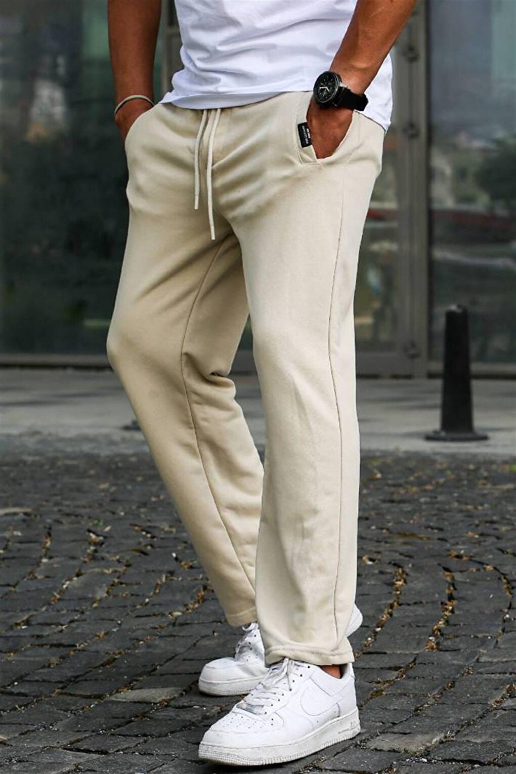 Бежевые базовые спортивные штаны 5479 MADMEXT базовые спортивные штаны темно синие 5479 madmext