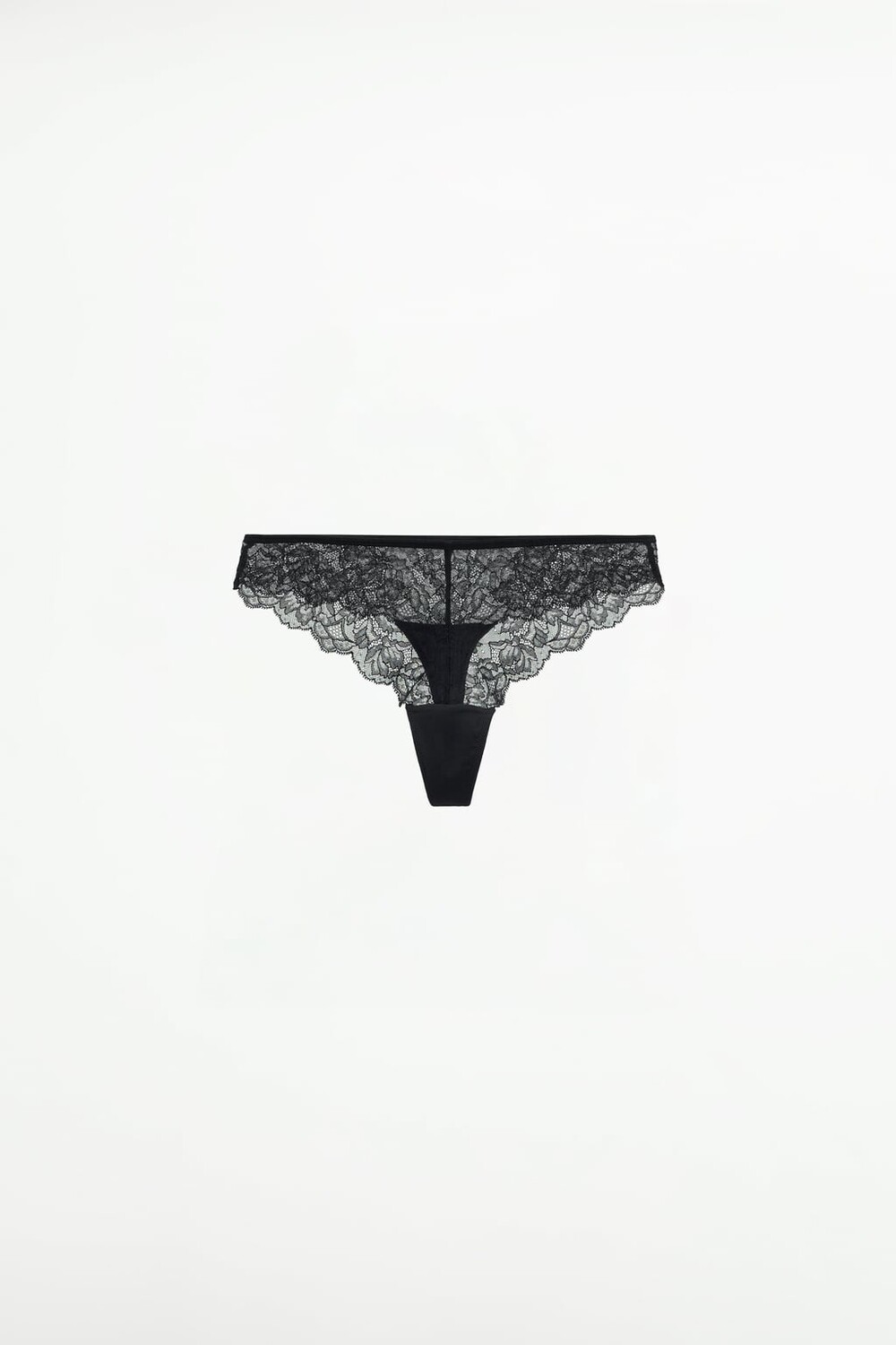 

Кружевные стринги ZARA, черный