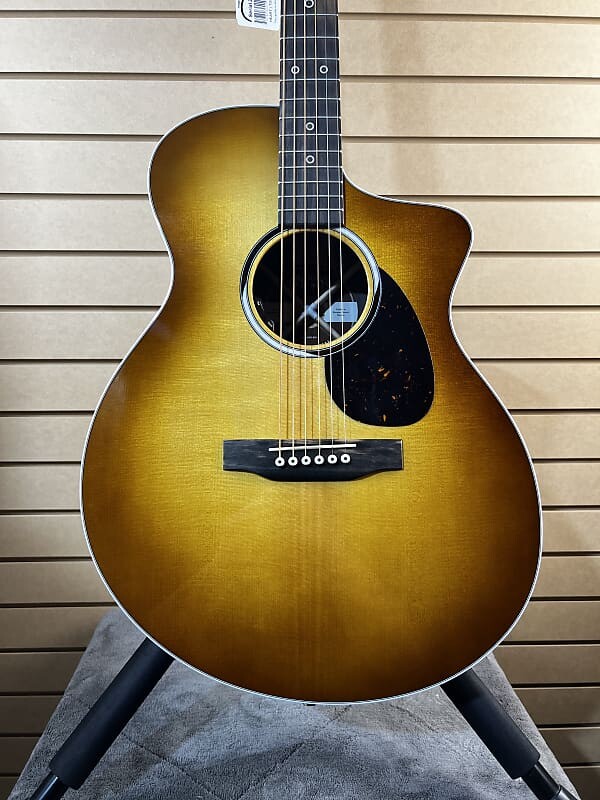 

Акустическая гитара Martin SC-13E Special Acoustic-electric Guitar - Burst w/Gig Bag & PLEK*D #789