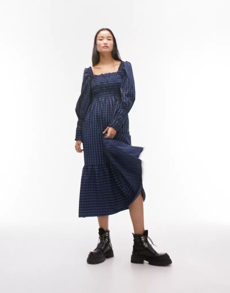 

Синее структурированное платье миди со сборками на груди Topshop