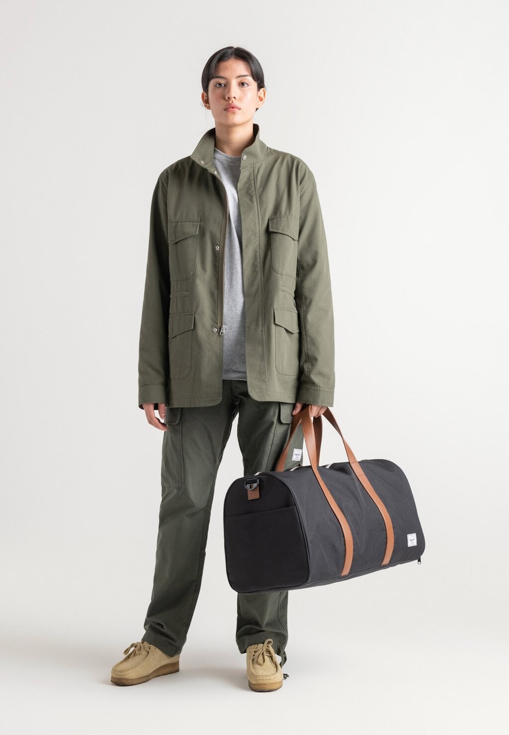 

Дорожная сумка Novel Herschel, цвет camel