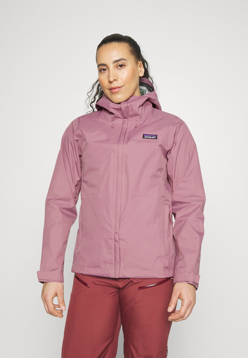 

Куртка hard shell Patagonia, фиолетовый