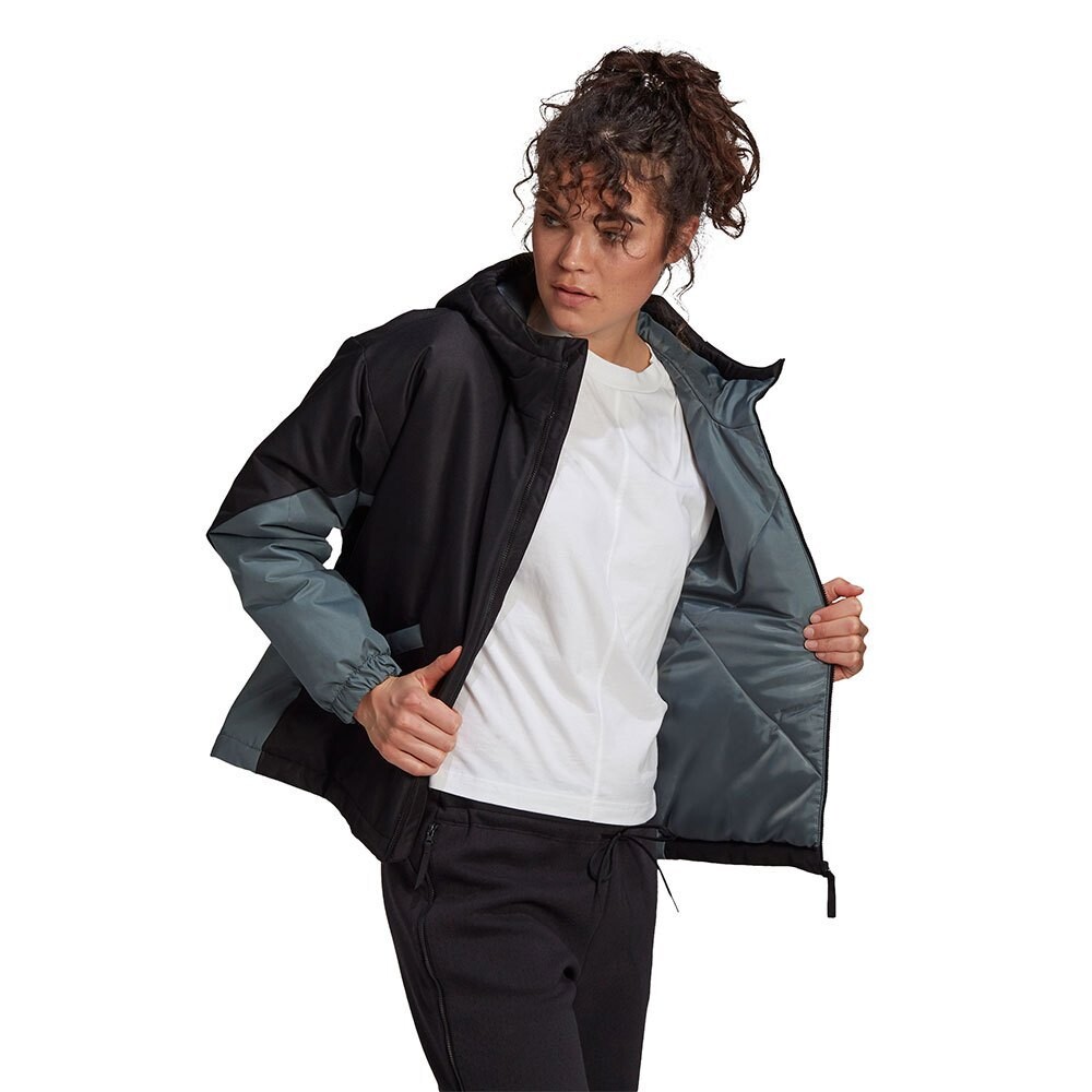 

Куртка adidas Back To Sport, черный