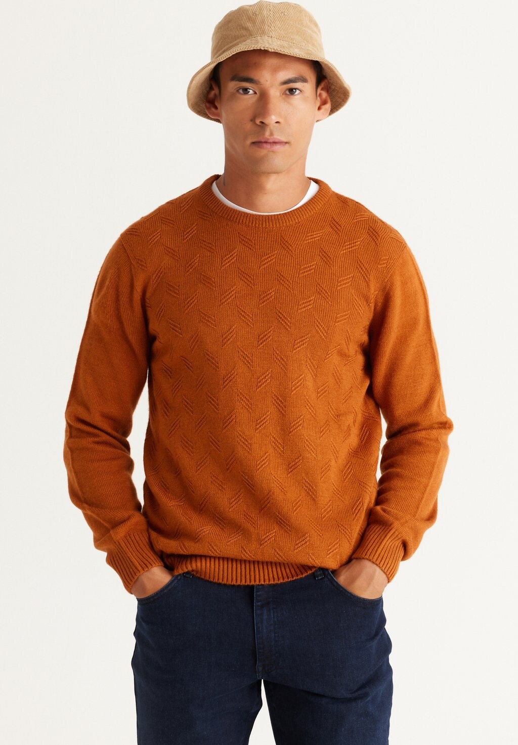 

Свитер Standard Fit O Collar AC&CO / ALTINYILDIZ CLASSICS, цвет brick color