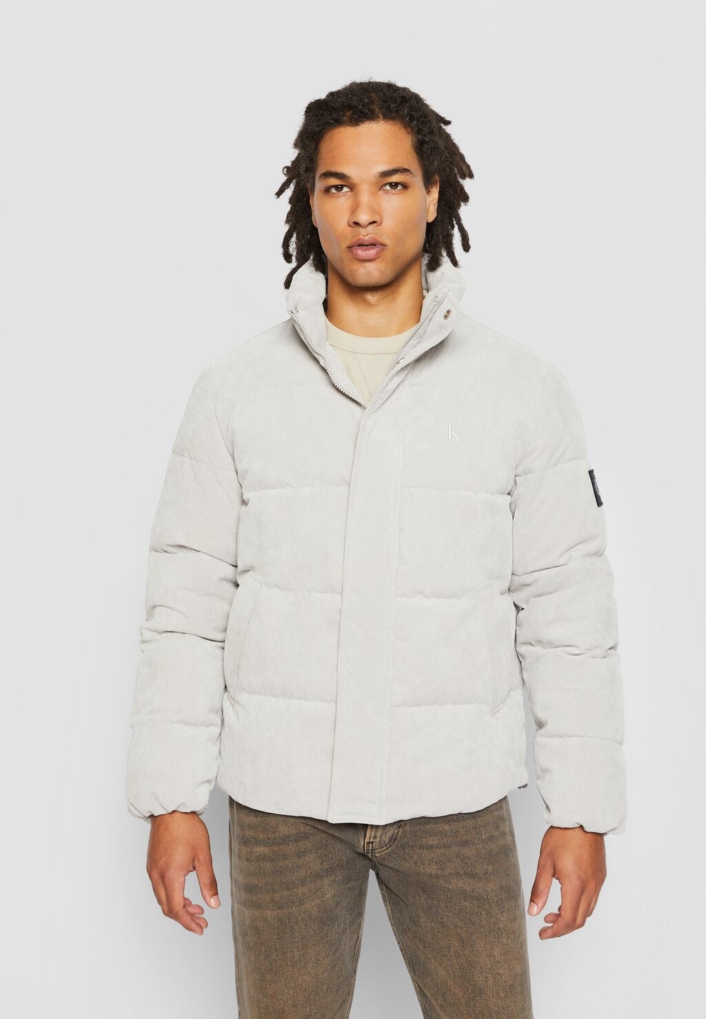 

Куртка Calvin Klein Jeans ПУФФЕР, фиолетовый