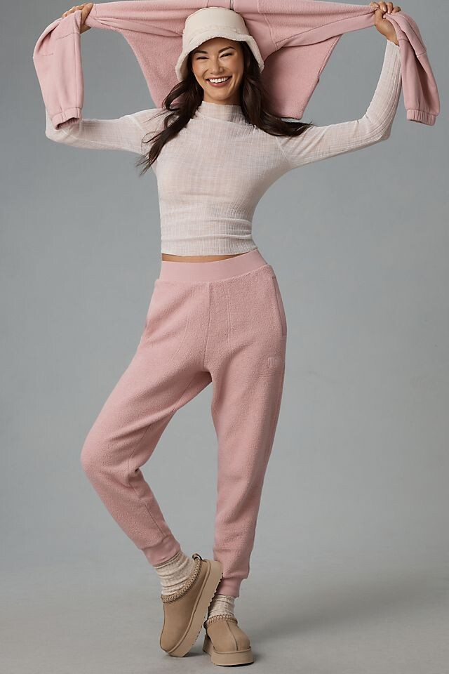 

Джоггеры UGG Sofiana, розовый