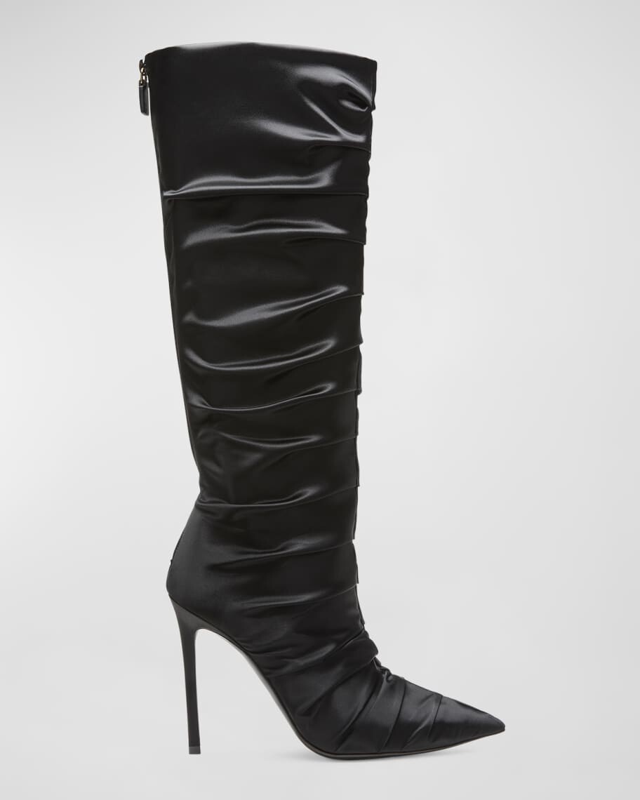 

Атласные сапоги на шпильках Stuart с рюшами Stuart Weitzman