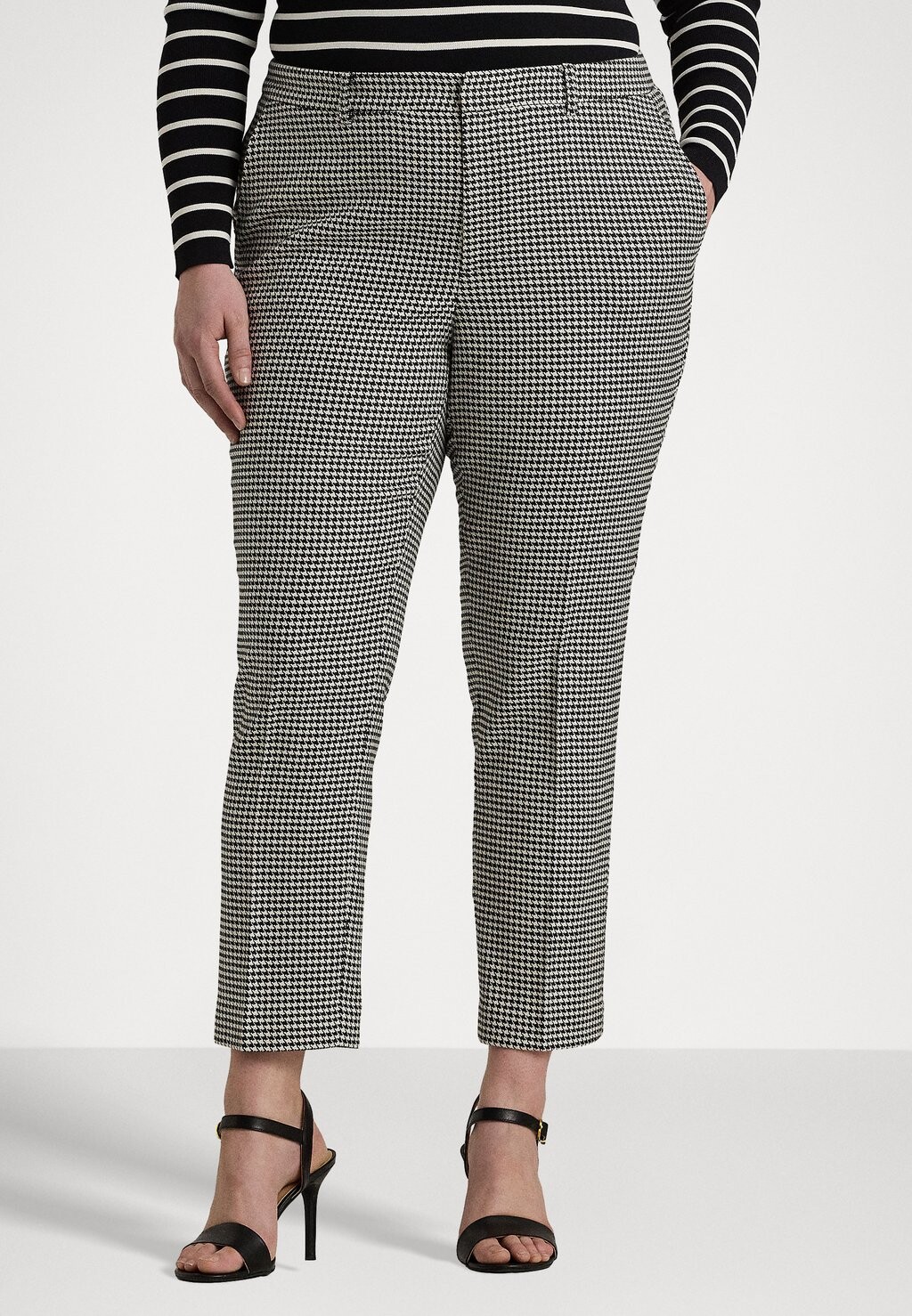 

Брюки LAKYTHIA CROPPED FLAT FRONT Lauren Ralph Lauren Woman, черный