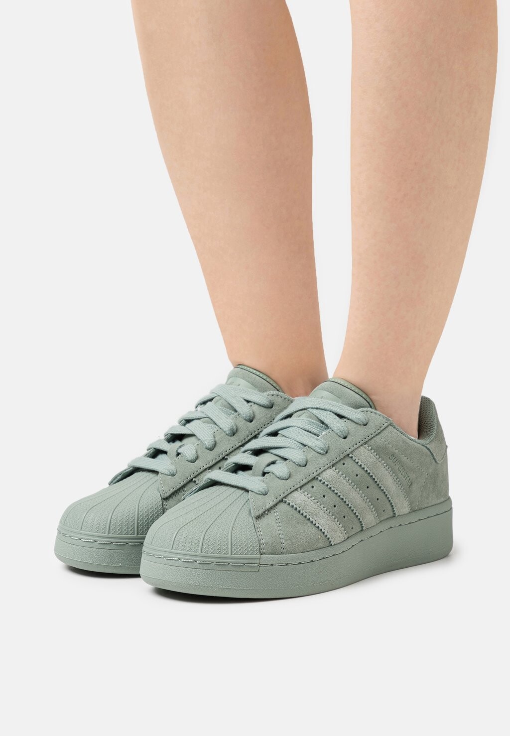 

Кроссовки adidas Originals SUPERSTAR XLG, цвет silver green/crystal white/green oxide