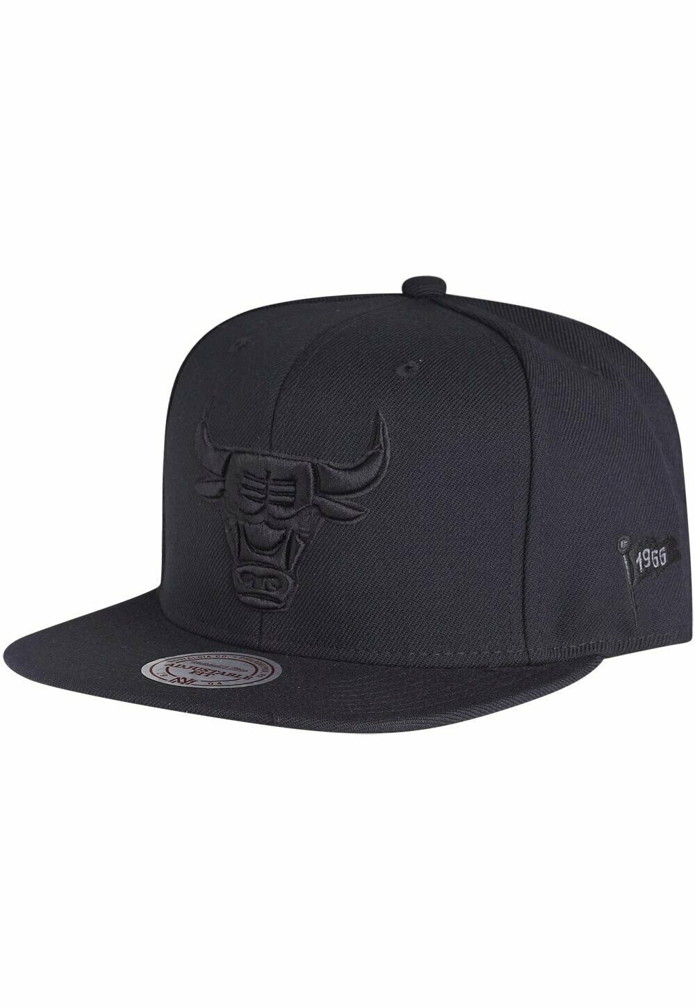 

Бейсболка Mitchell & Ness, цвет black